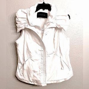 Elie Tahari white detailed vest